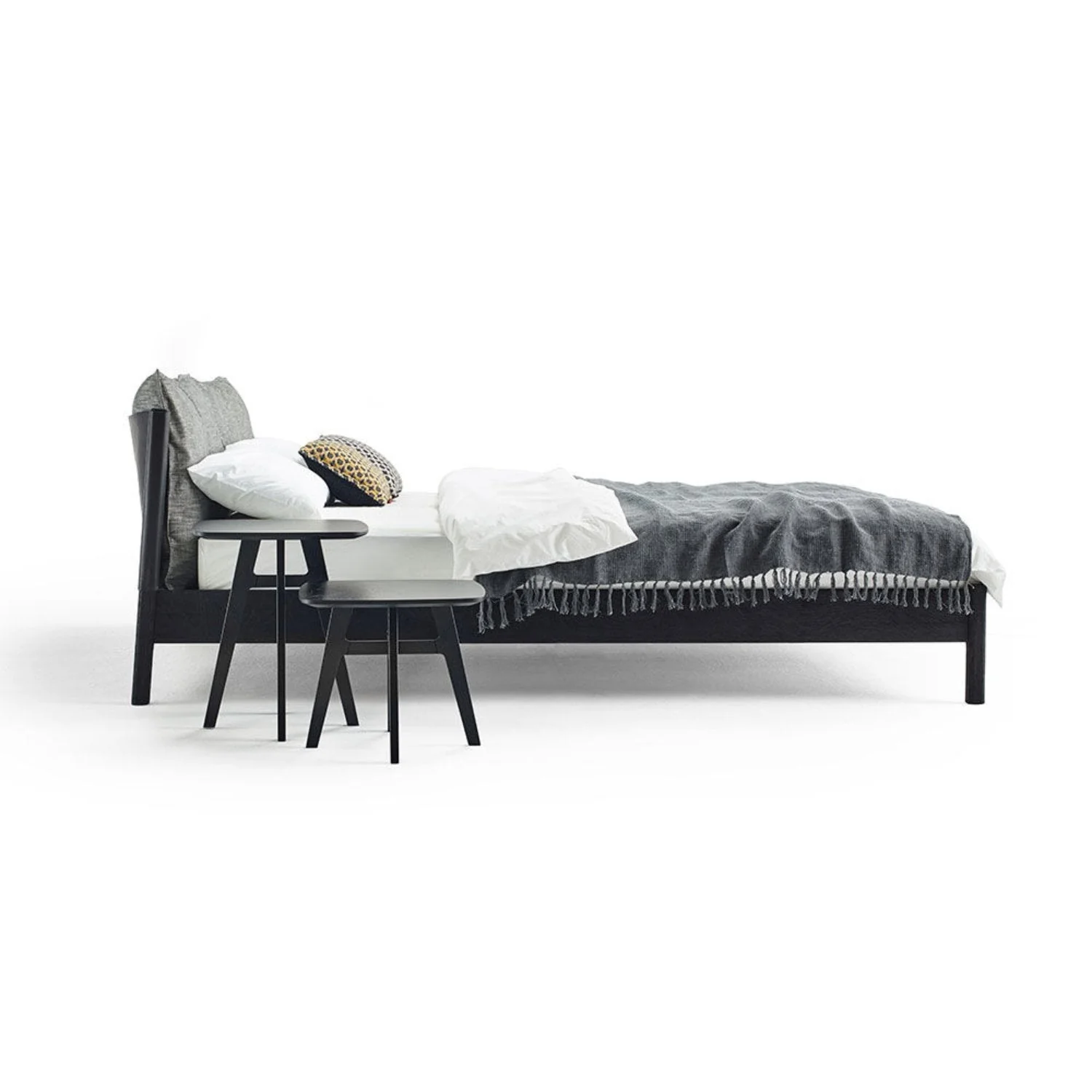moeller design | LIV king bed | stained oak + black leather - Image 8