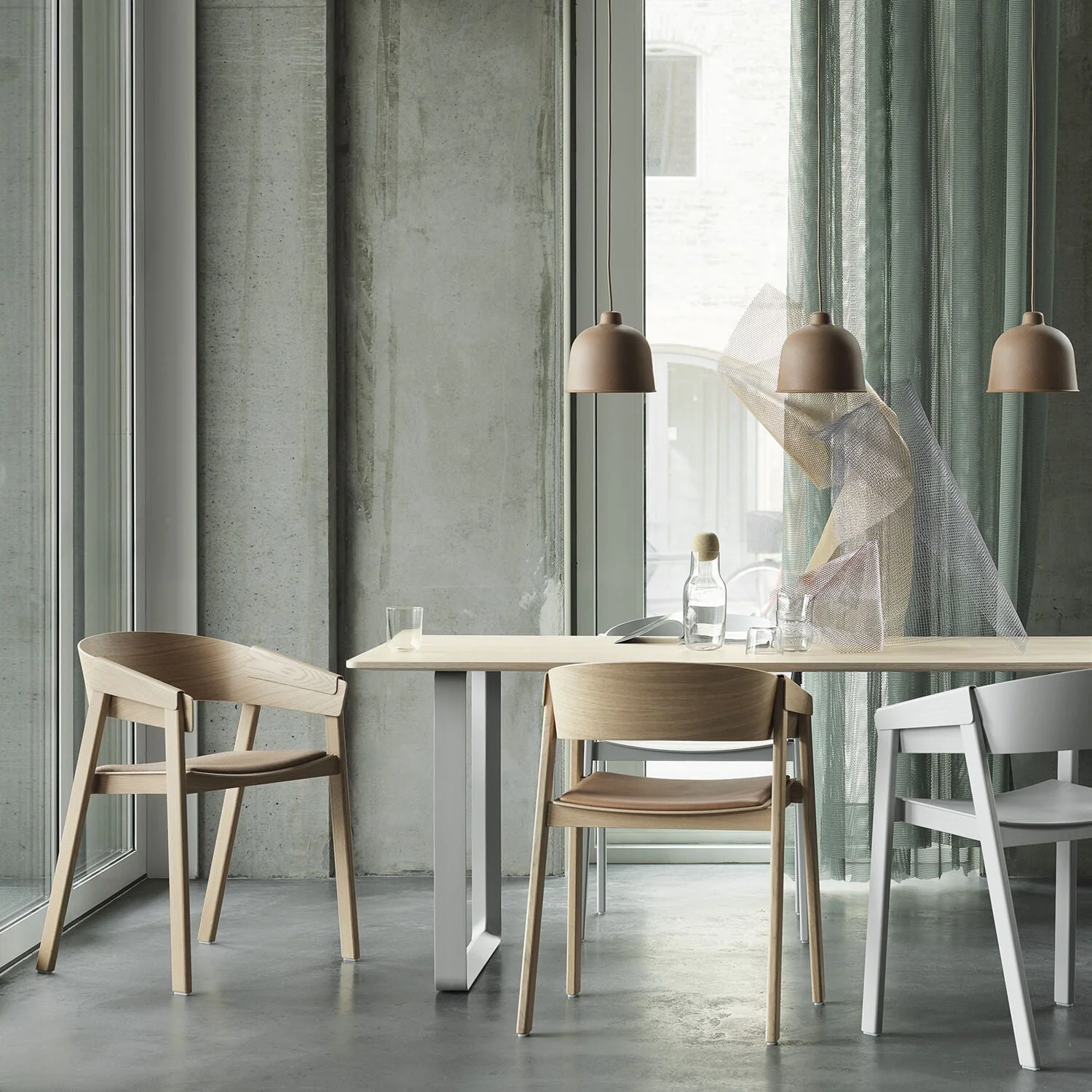 muuto | 70/70 table | solid oak + grey base 225x90cm - Image 8