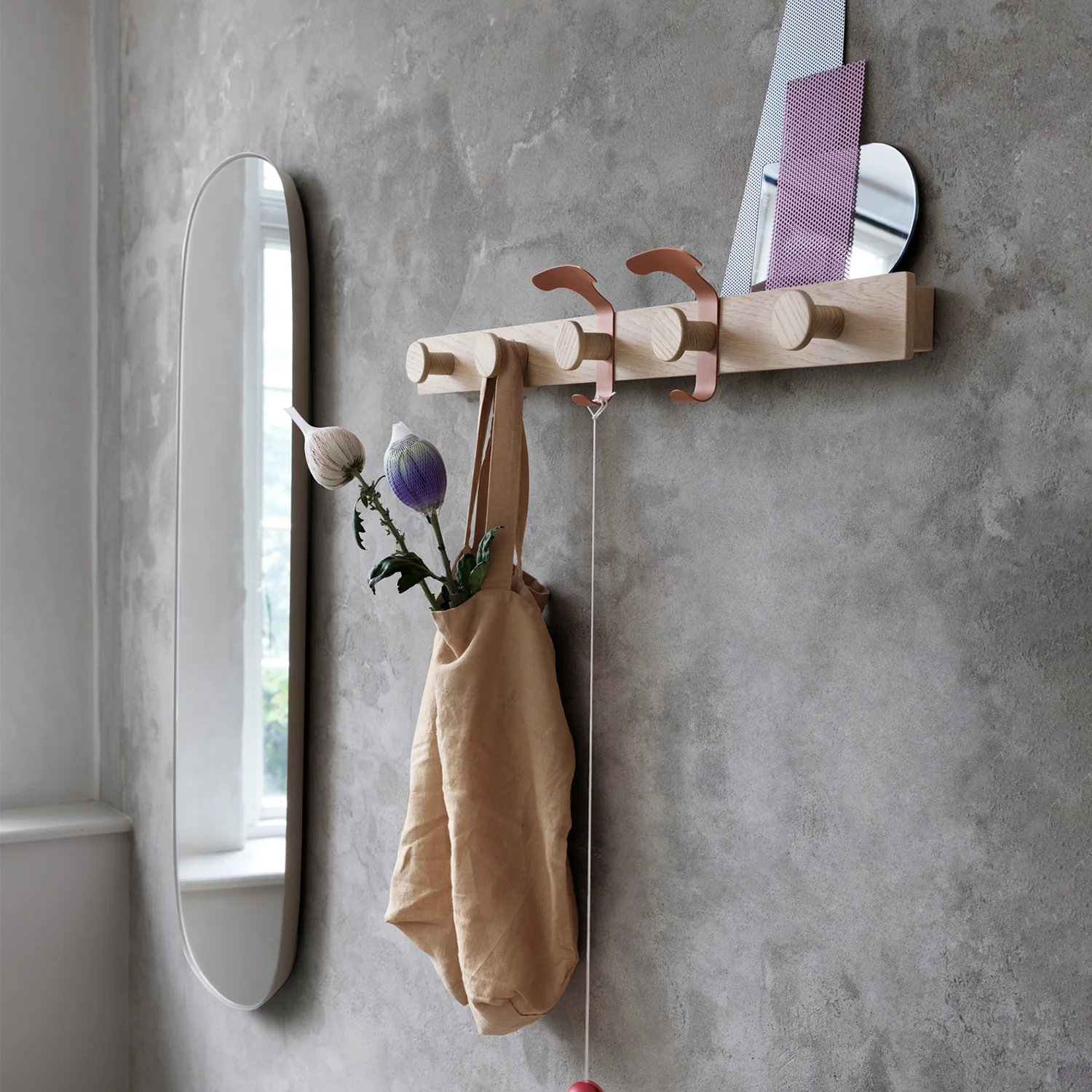 muuto | avail coat rack | oak + black - Image 2