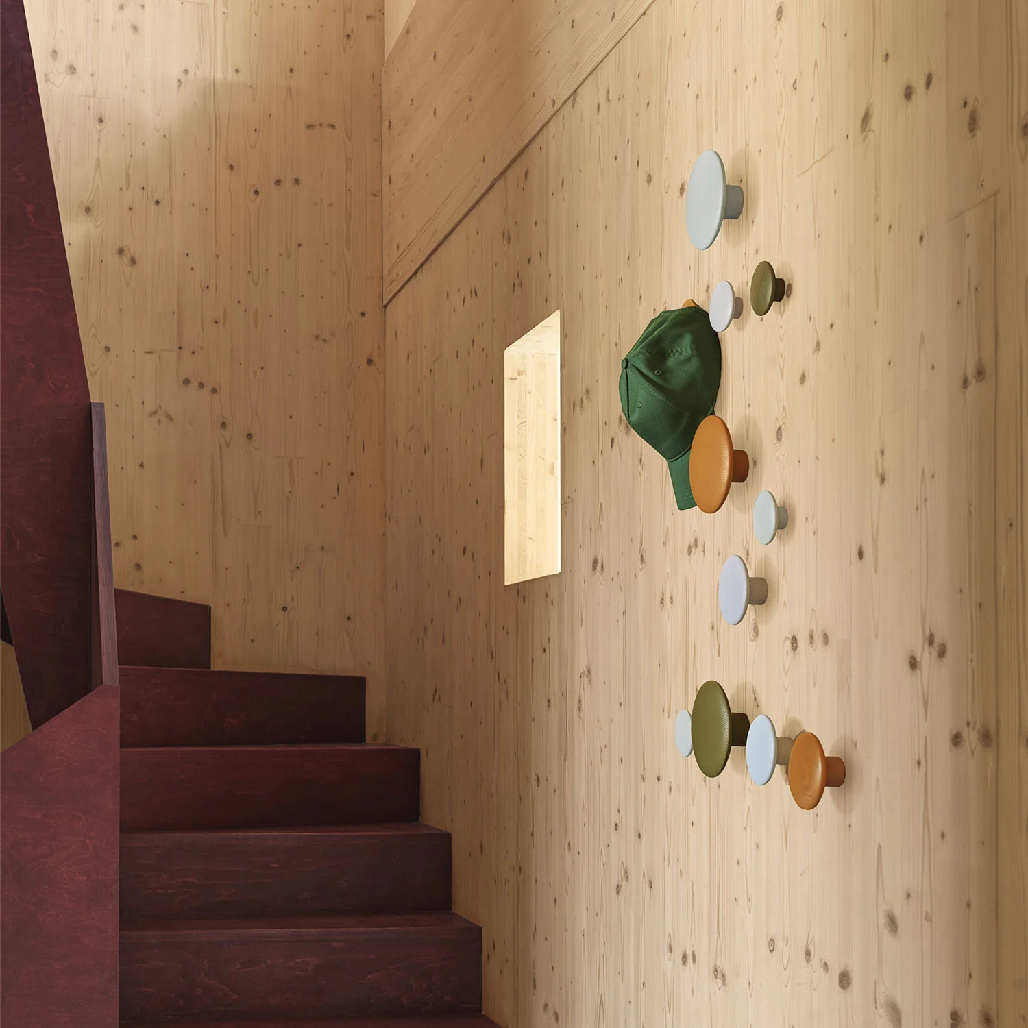 muuto | dots wood | brown green - DC - Image 2