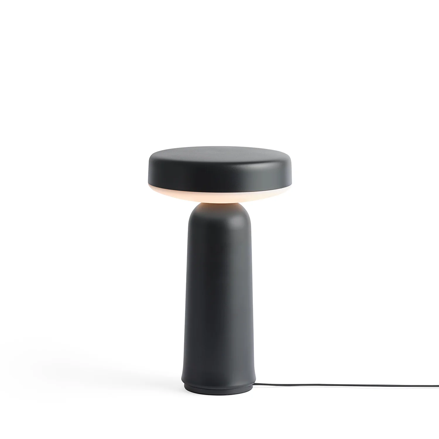 muuto | ease portable lamp | black - Image 4