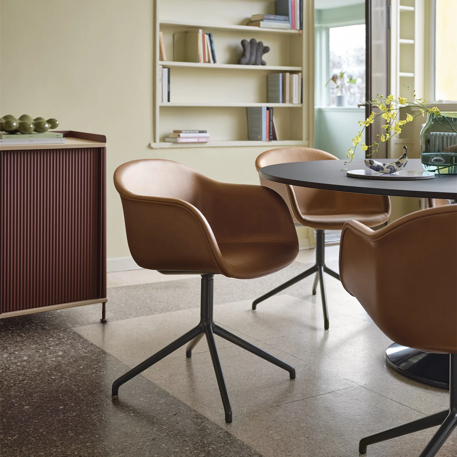 muuto | enfold sideboard low | deep red + oiled oak - Image 5