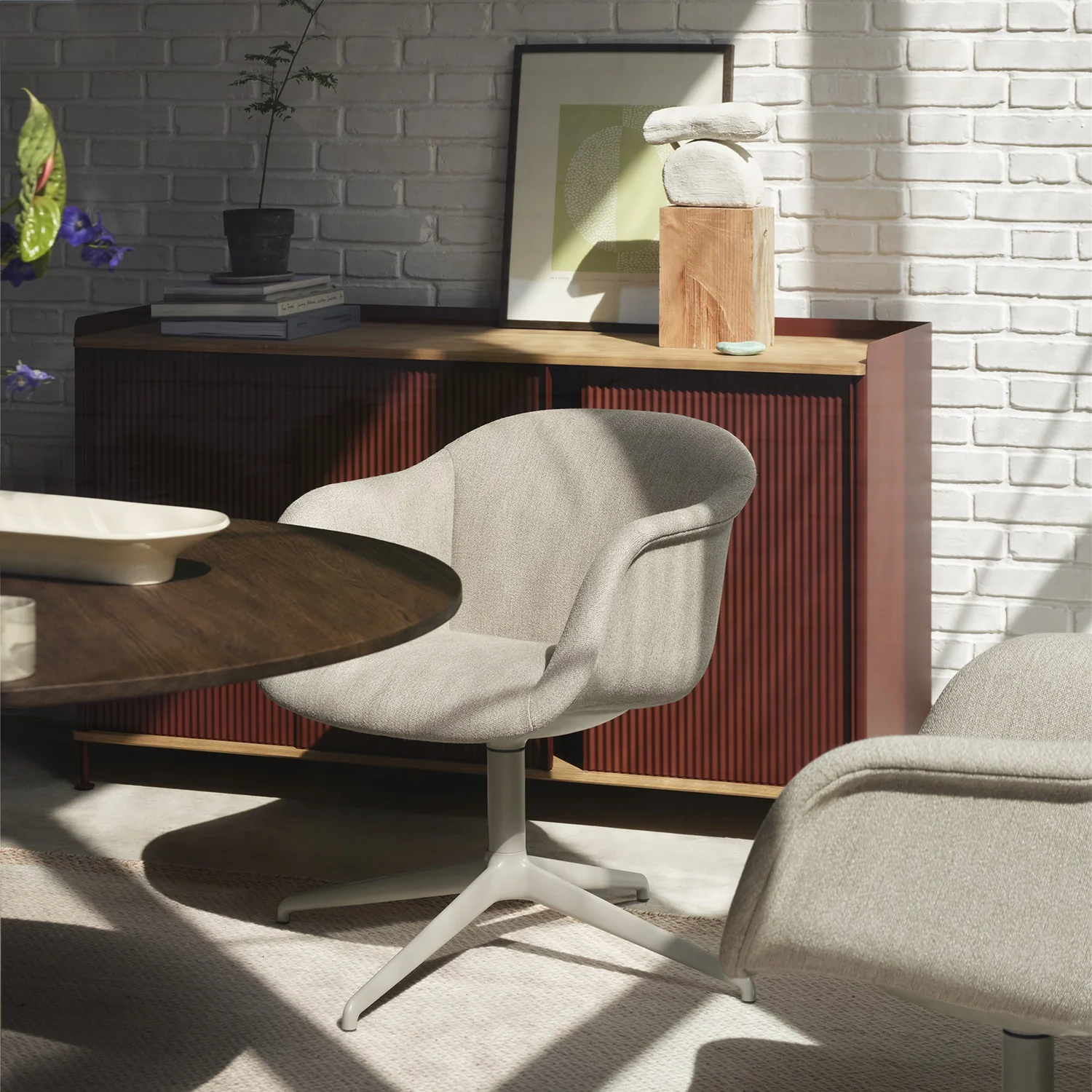 muuto | enfold sideboard tall | deep red + oiled oak - Image 2