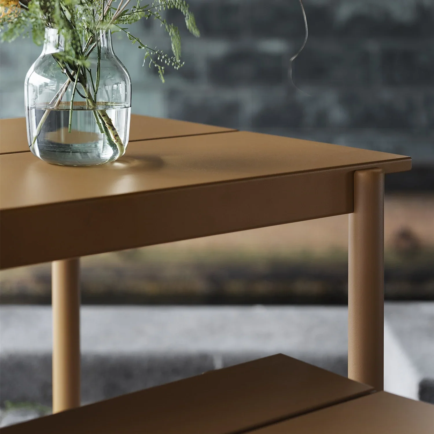 muuto | linear steel table | burnt orange 200x75cm - Image 6
