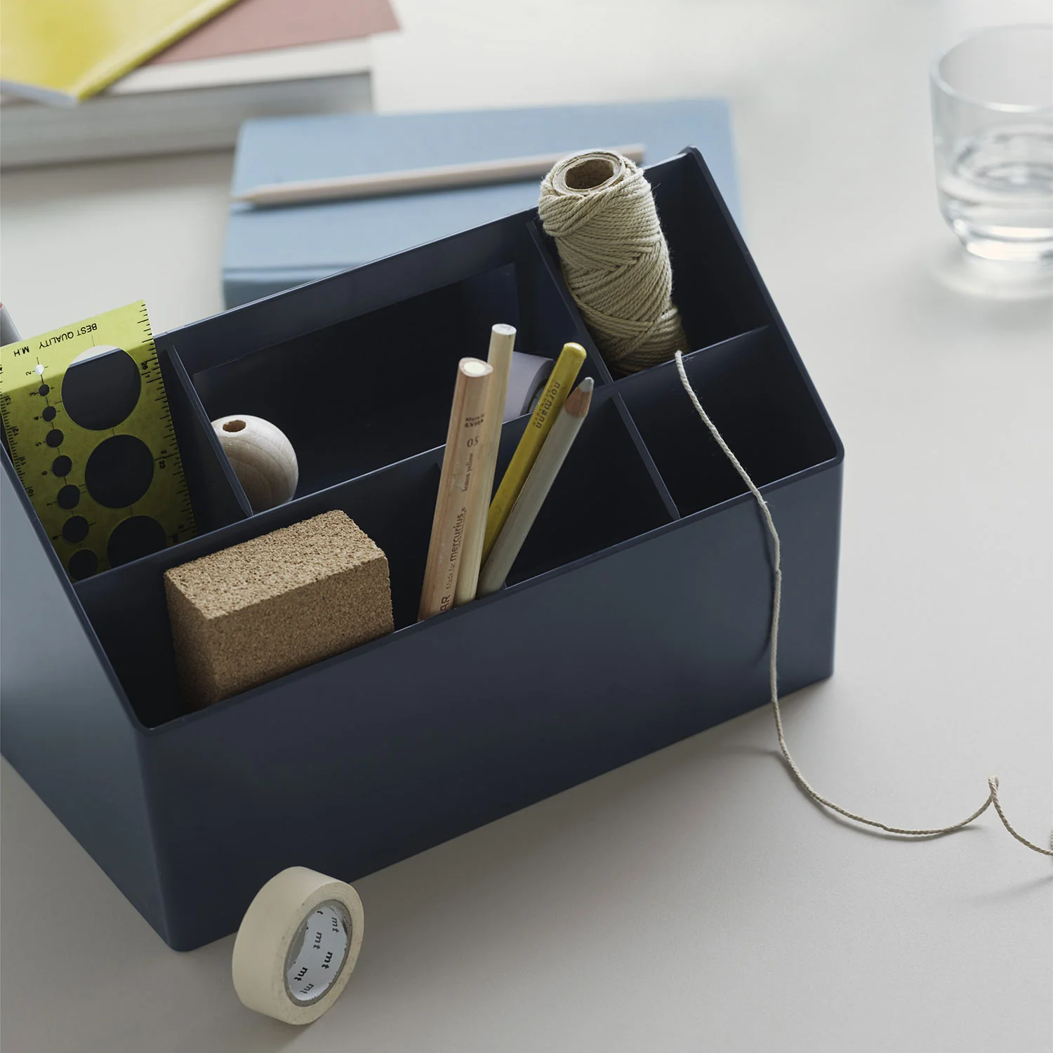 muuto | sketch toolbox | midnight blue - Image 2