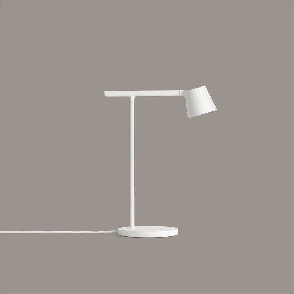 muuto | tip table lamp | white - Image 8