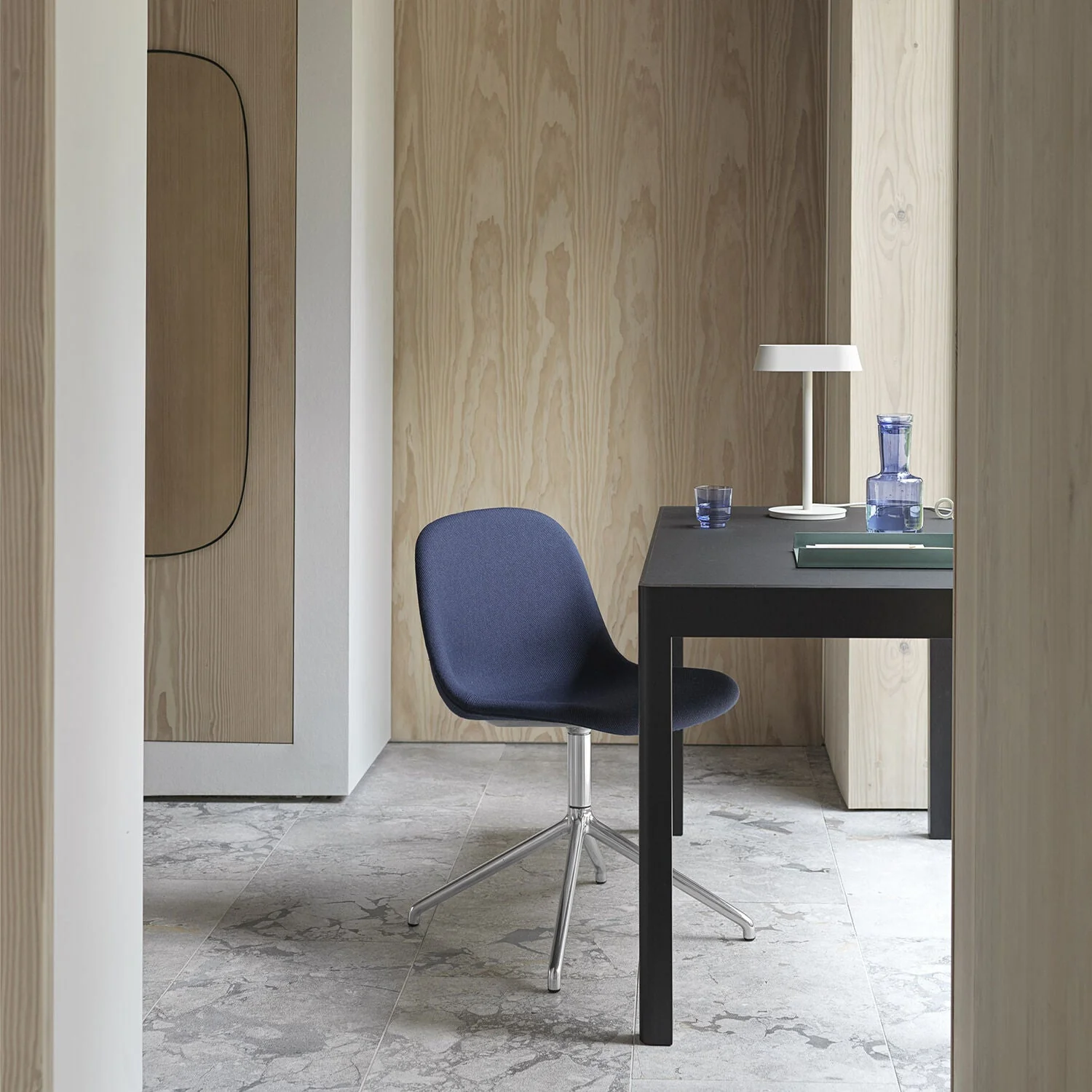 muuto | workshop table | black + black linoleum 130x65 ~ DC - Image 3
