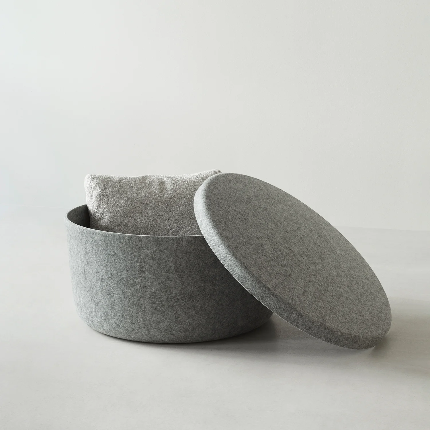 normann copenhagen | hide storage pouf | large grey - Image 3