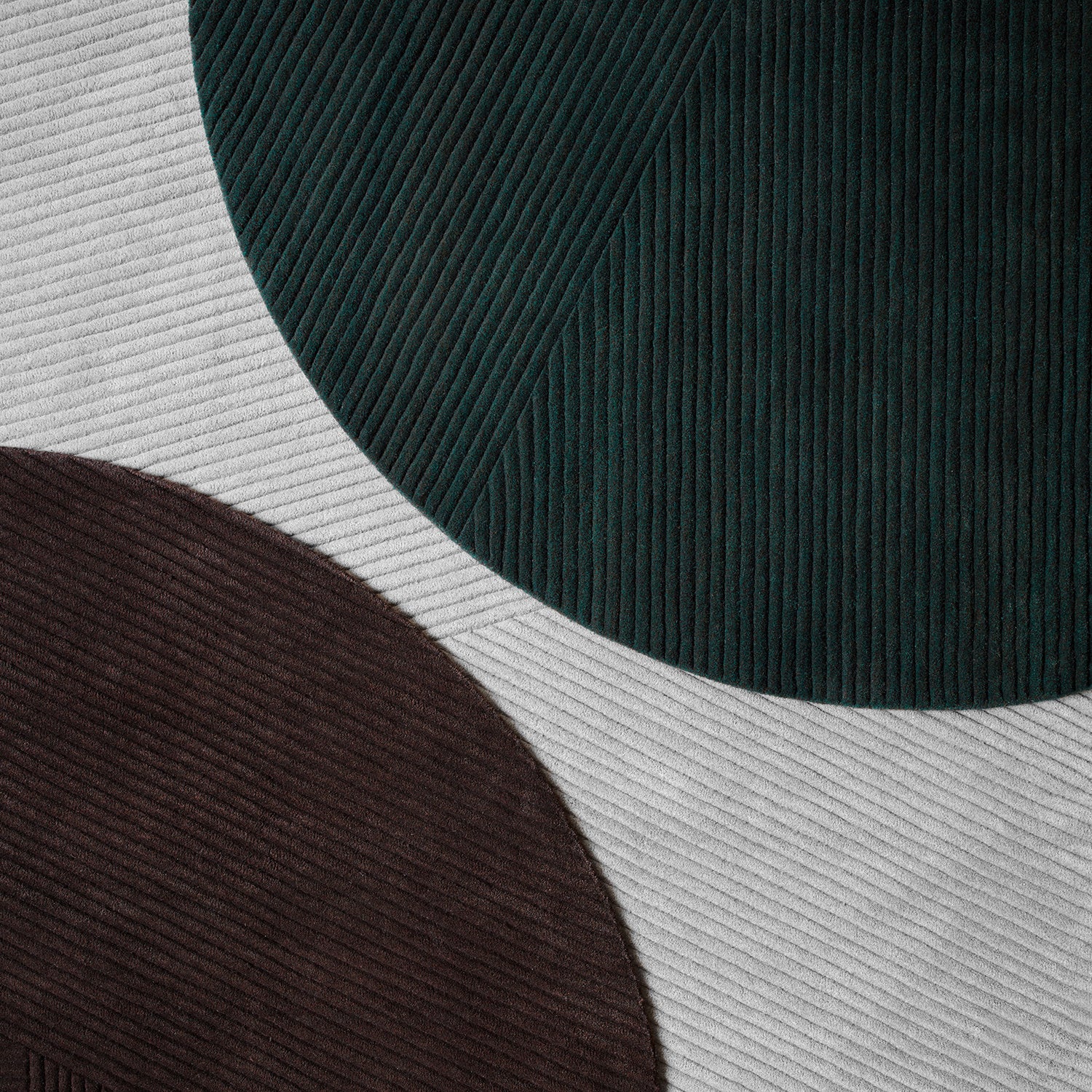 northern | row circular floor rug 270cm | dark green - LC - Image 4
