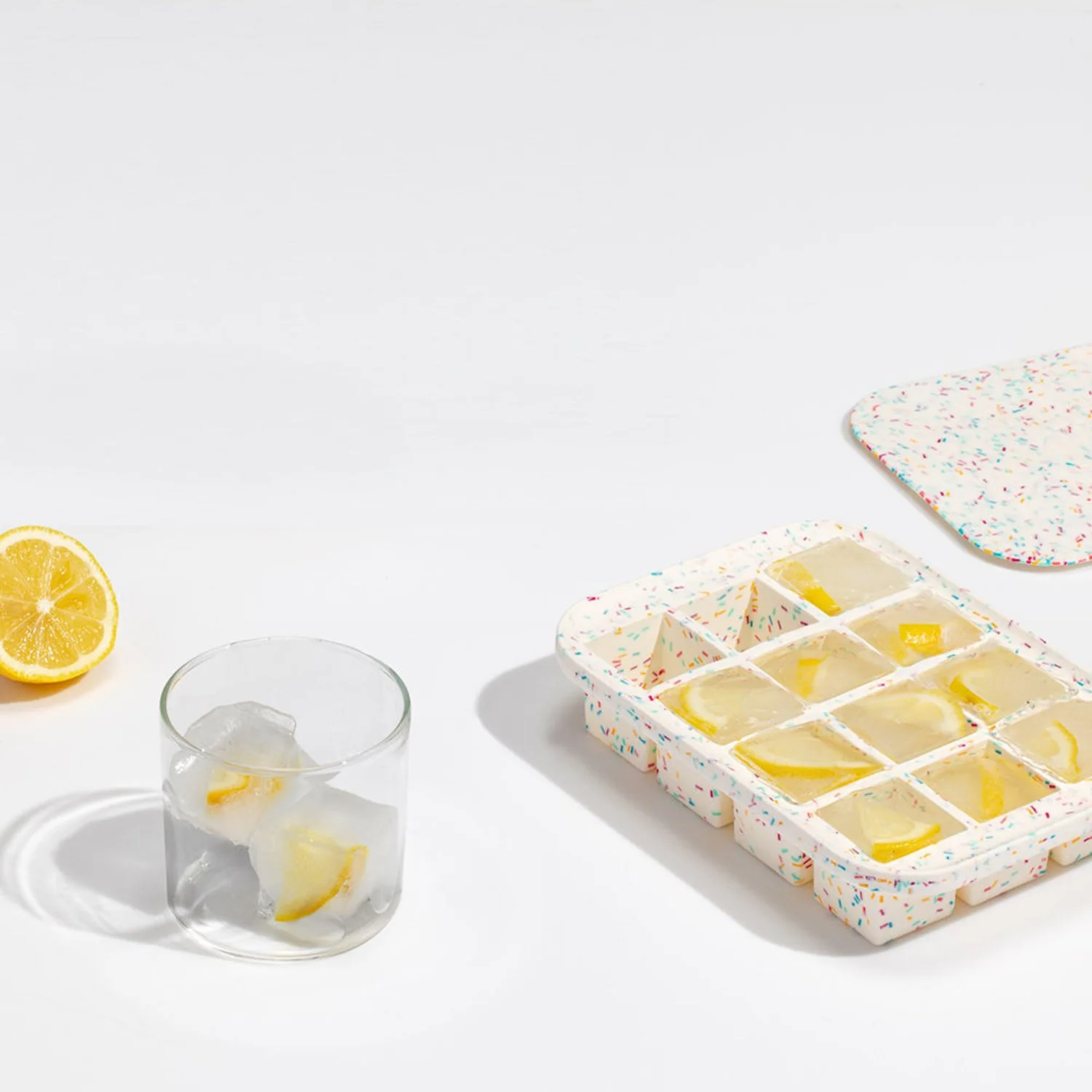 peak | everyday ice tray | speckled white - Image 3