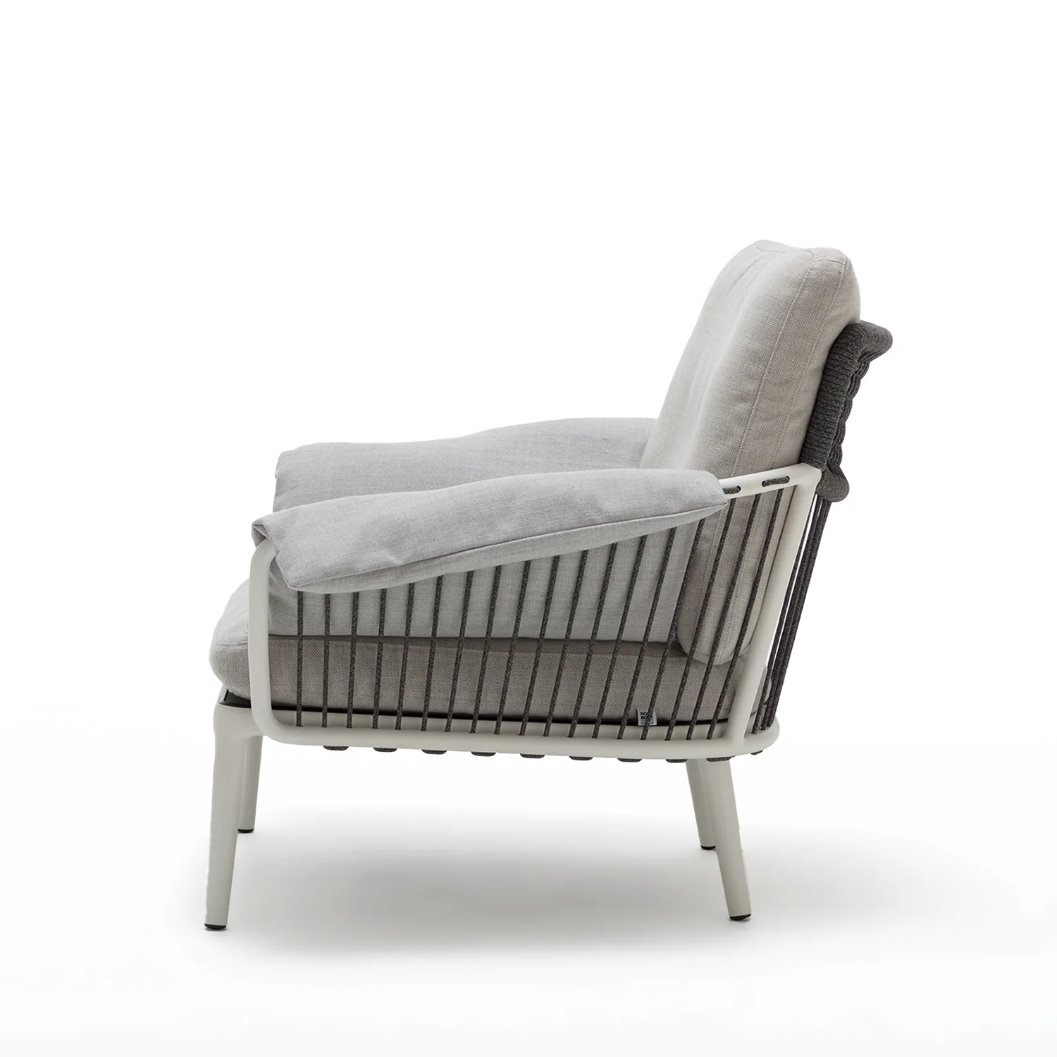 rolf benz | yoko 271 outdoor armchair | bianco - Image 5