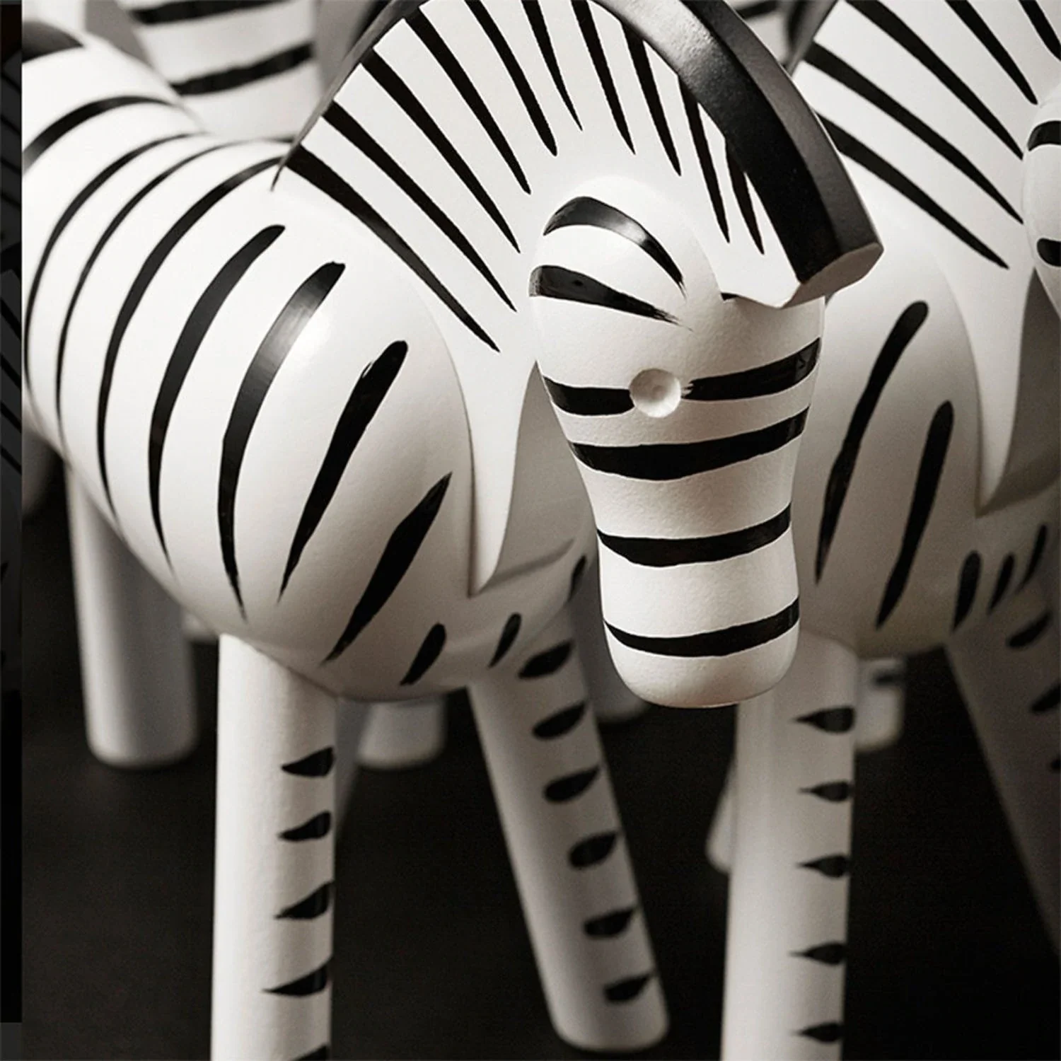 kay bojesen | zebra - Image 5