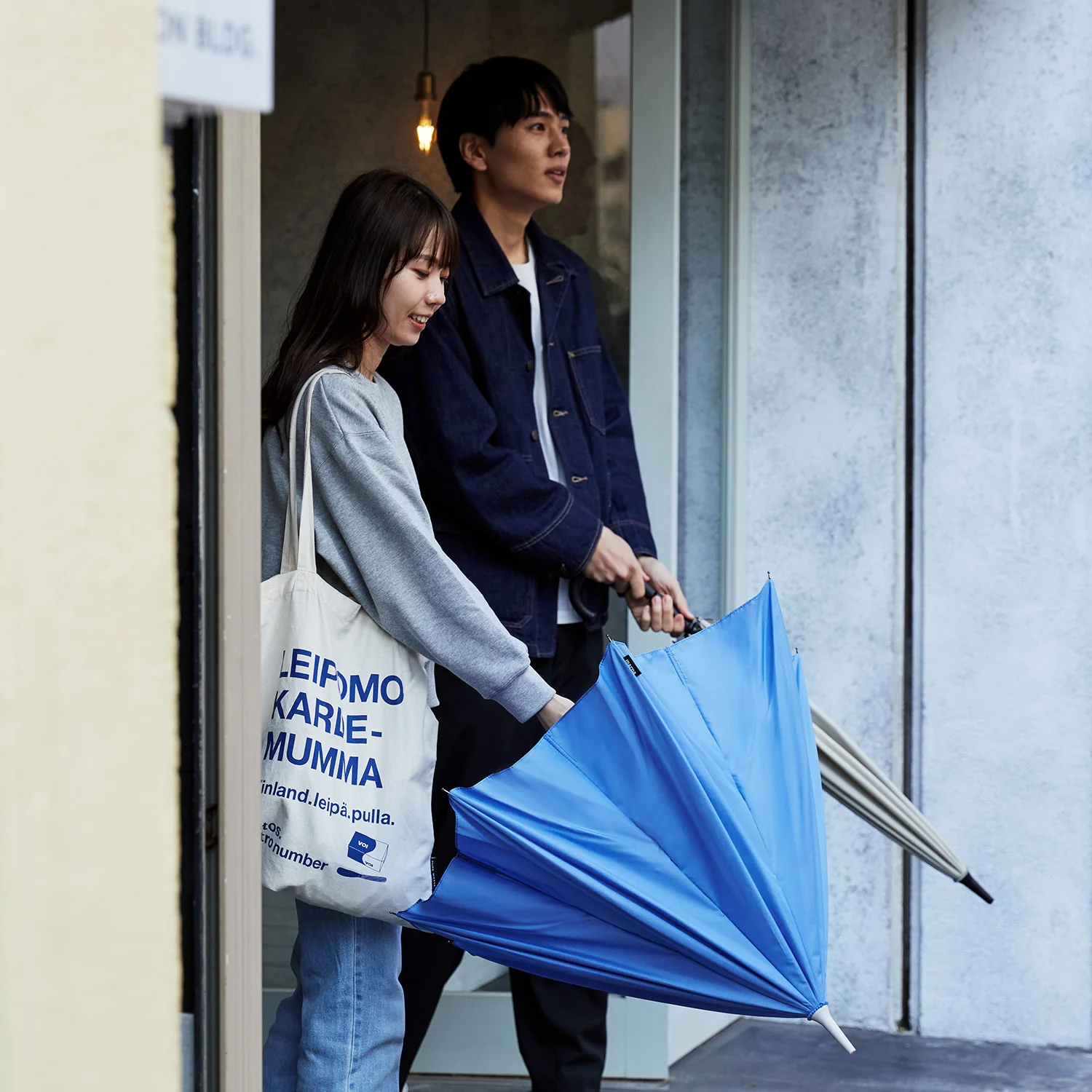 shupatto | belt-free umbrella 58cm | azure blue - Image 8
