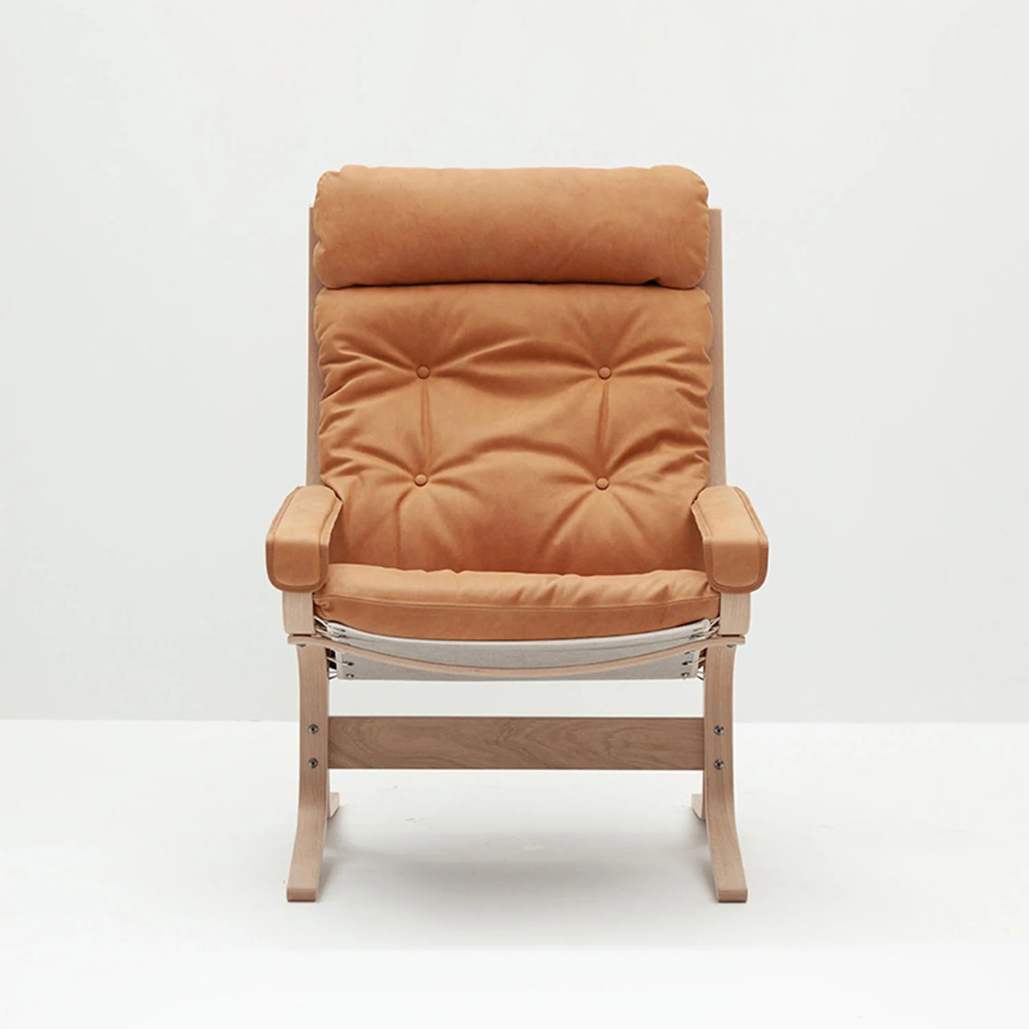 lk hjelle | siesta classic 301 chair | high back with arms | oak + vintage 413 leather - Image 3