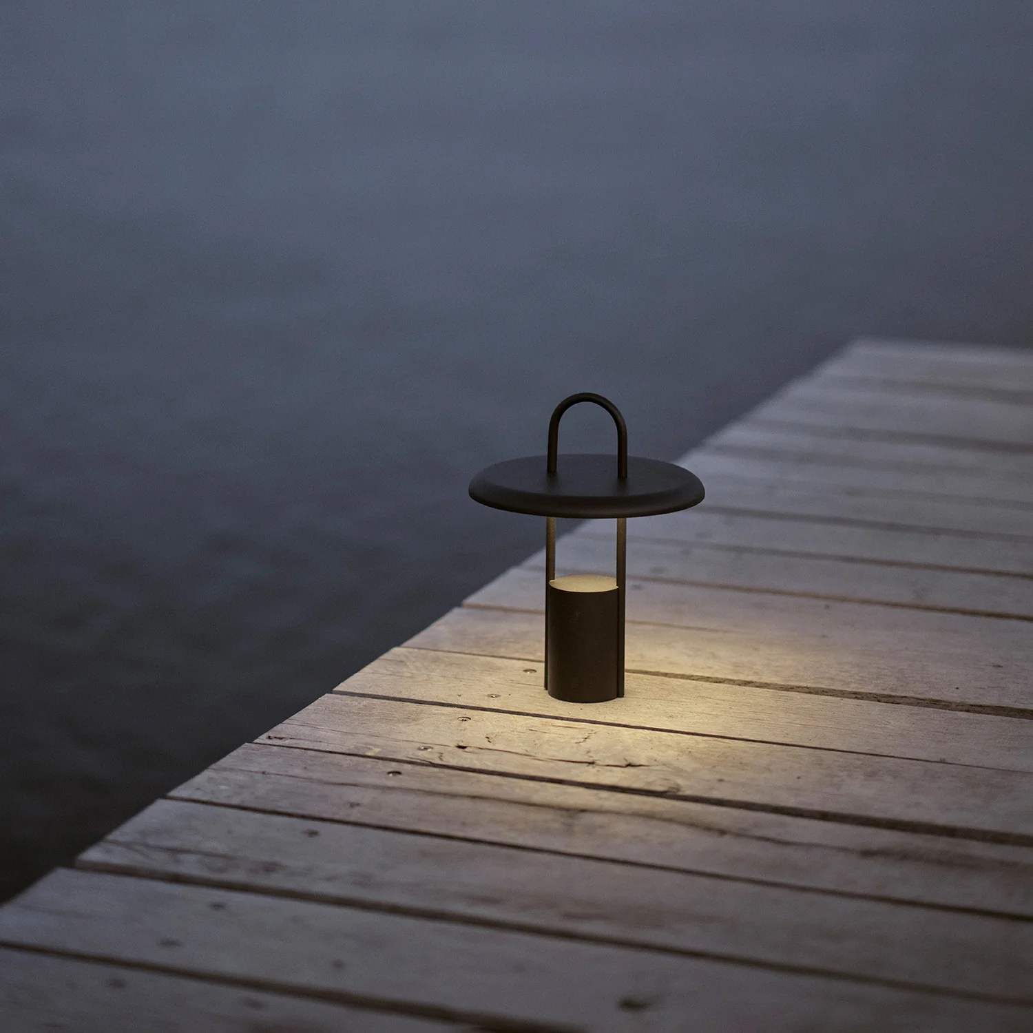 stelton | pier portable LED lamp | black - LC - Image 5