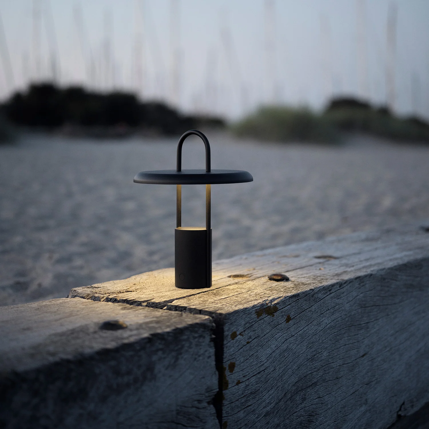 stelton | pier portable LED lamp | black - LC - Image 6