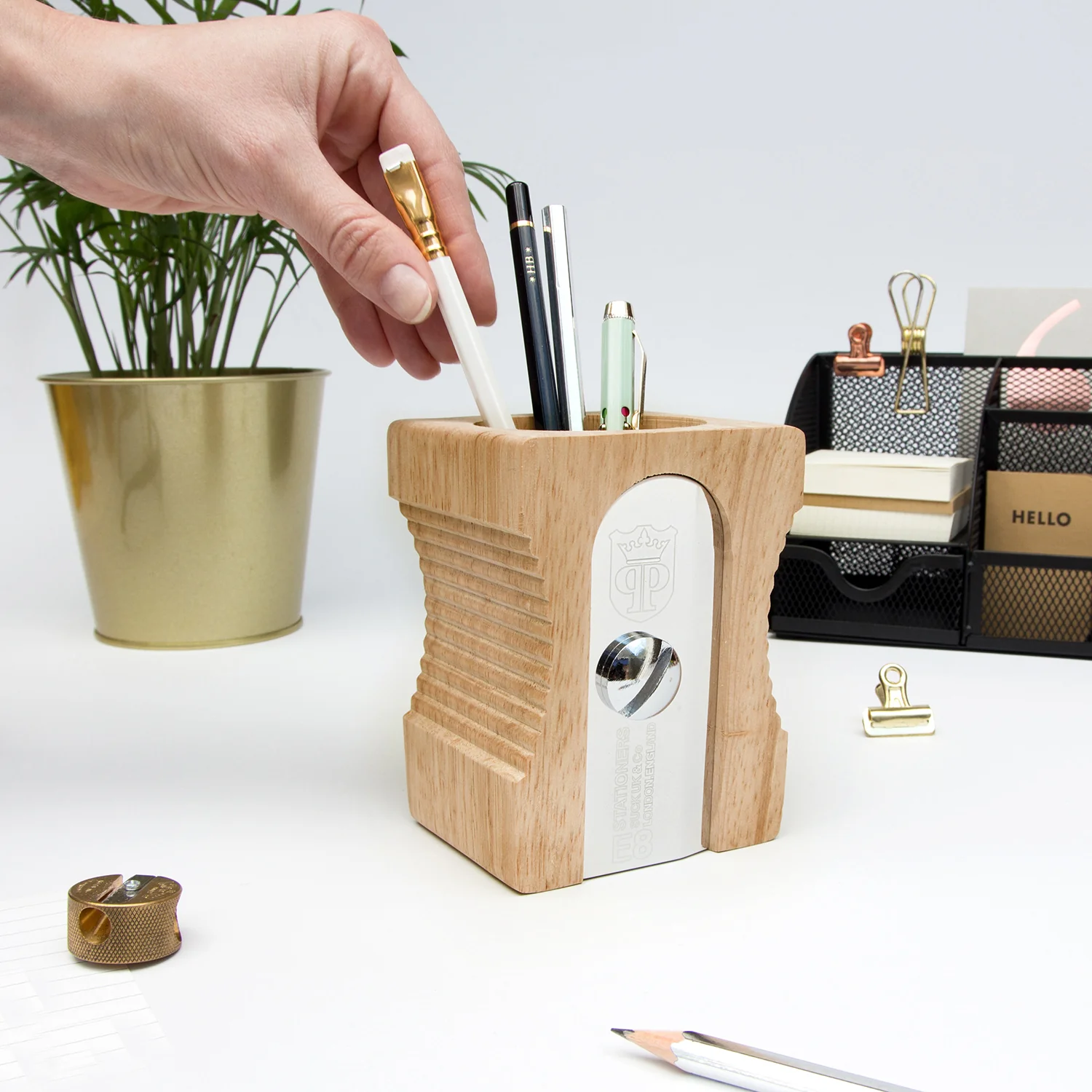 suck uk | sharpener desk tidy | wood - Image 9