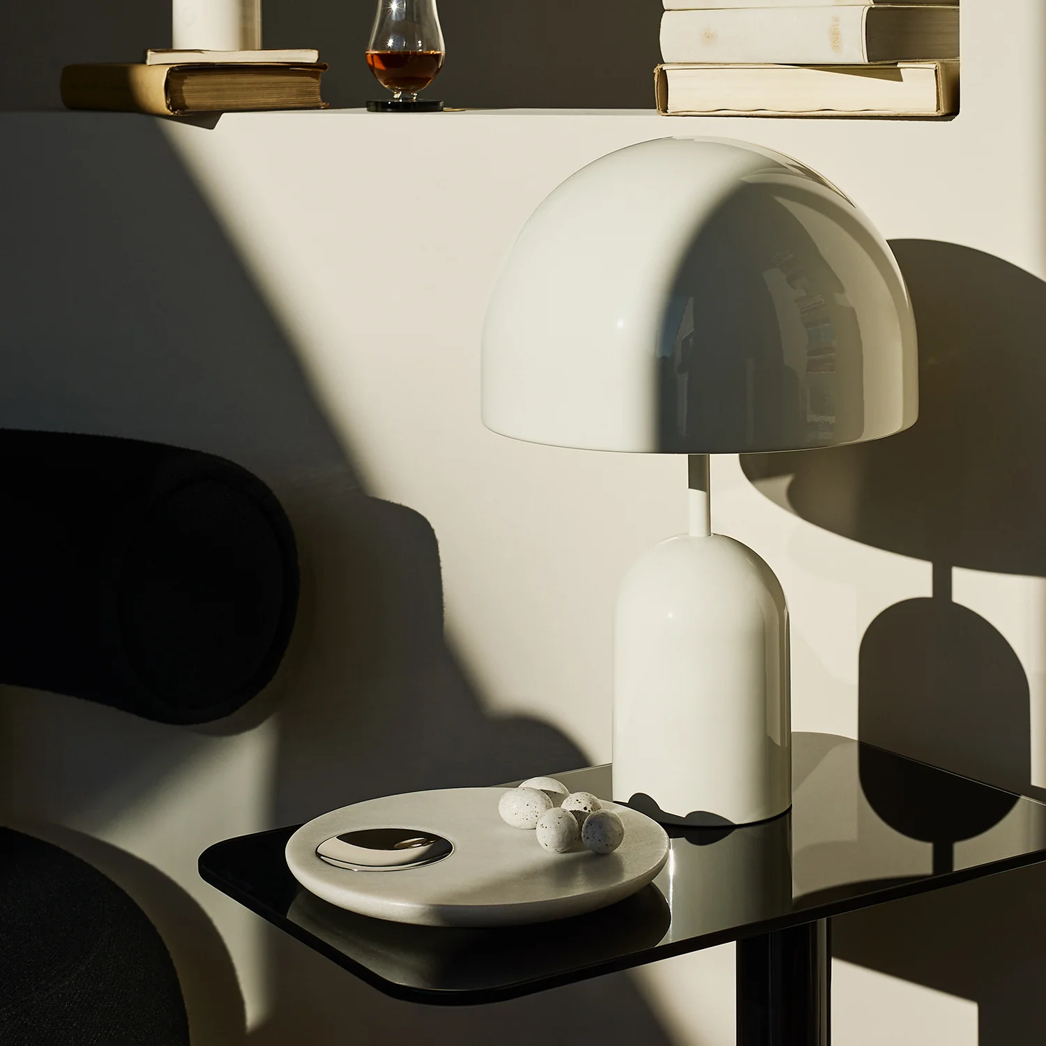 tom dixon | bell table lamp | white - Image 4