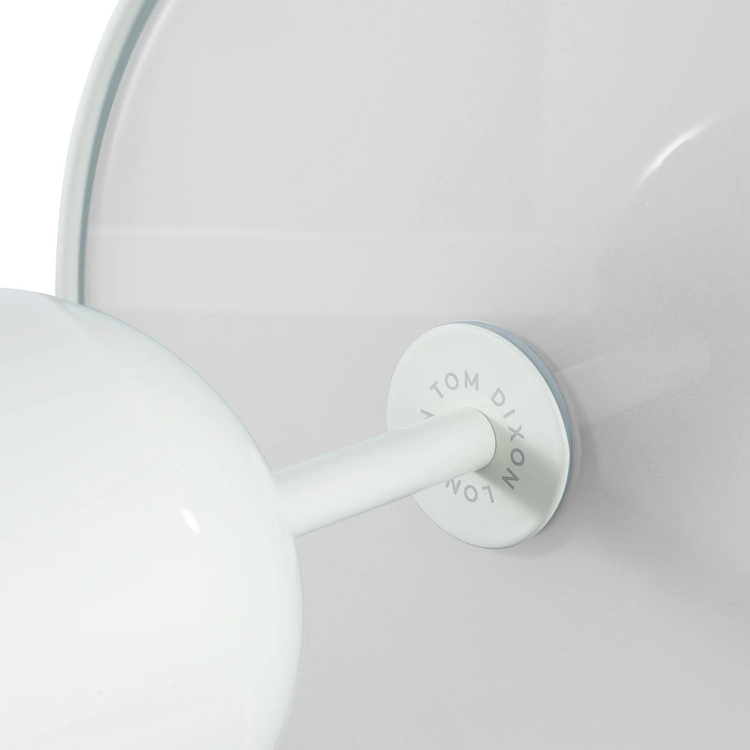 tom dixon | bell table lamp | white - Image 5