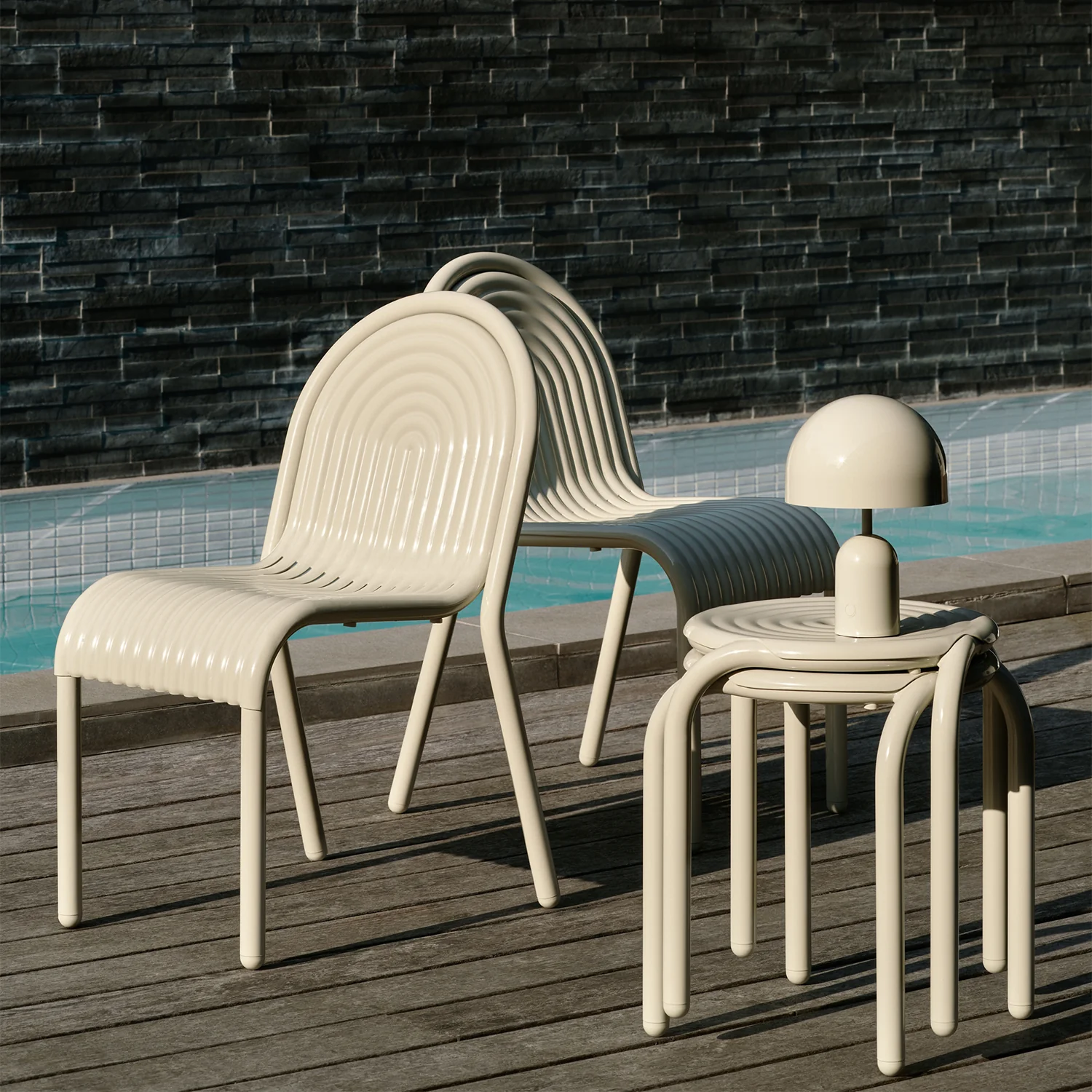 tom dixon | groove outdoor stool | putty - Image 4