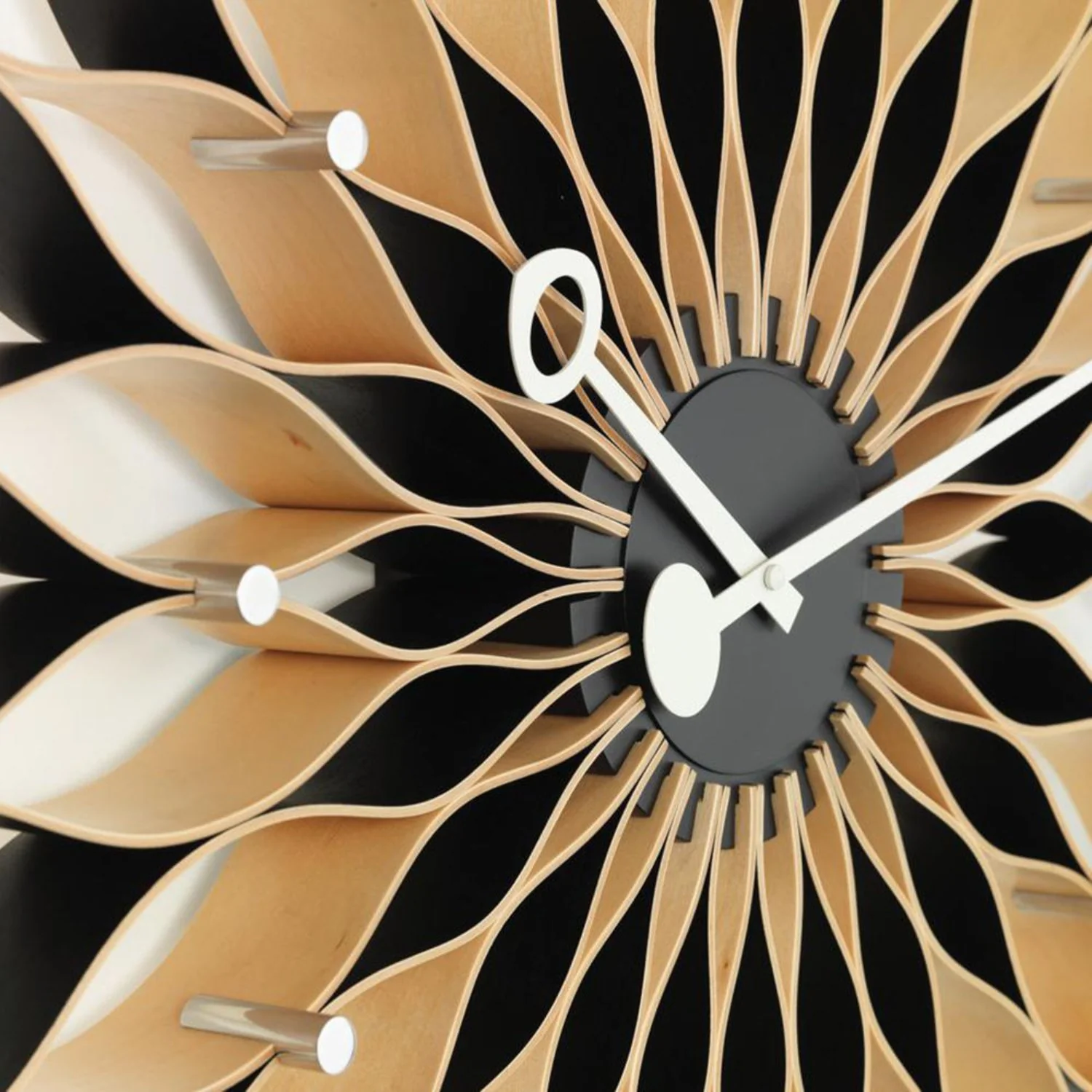 vitra | george nelson sunflower clock | birch - Image 3