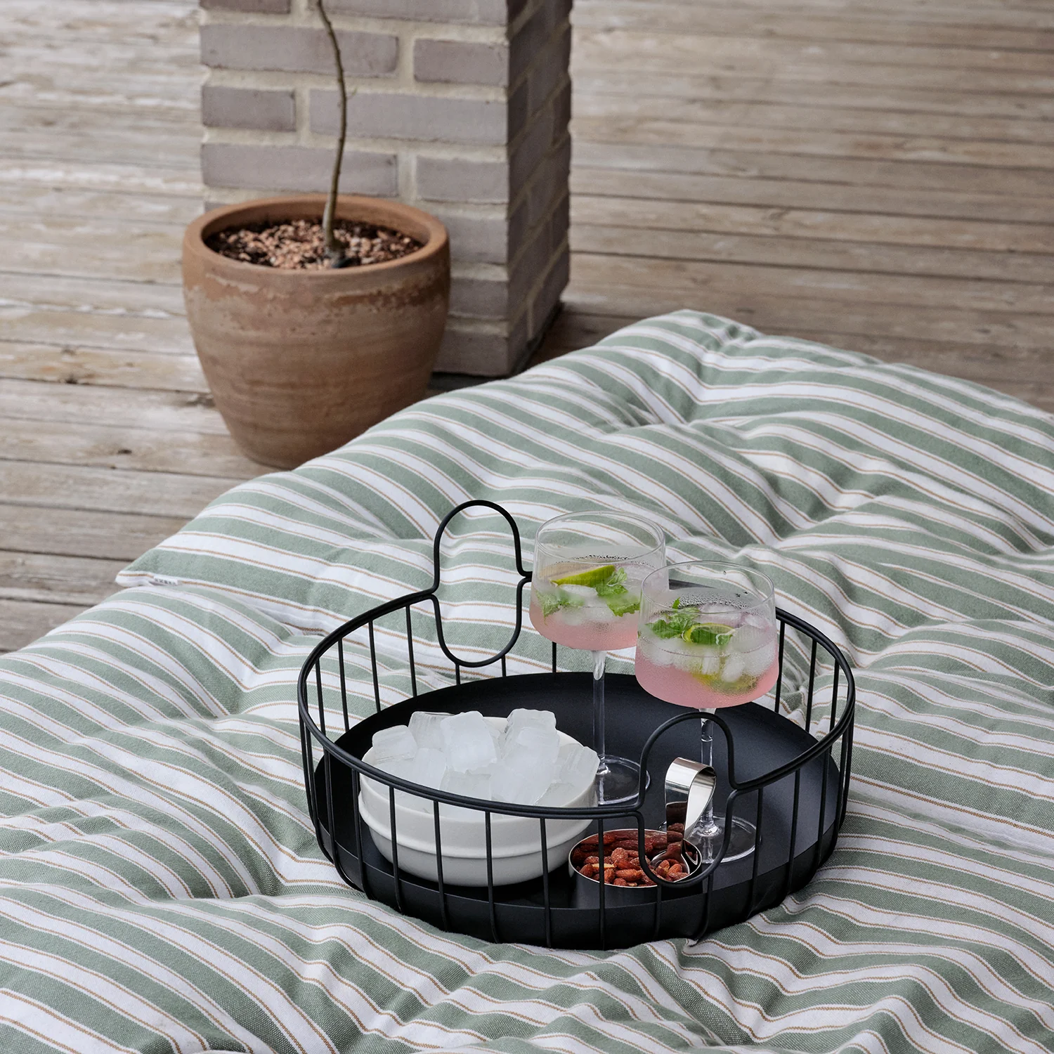 zone denmark | rocks copa + gin glass | set of 2 ~ DC - Image 9