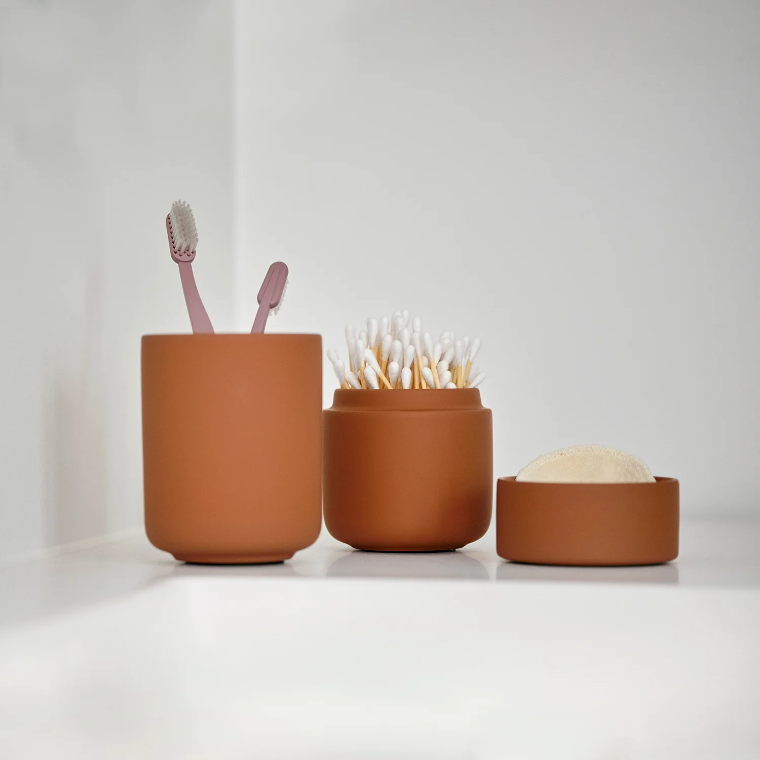 zone denmark | ume toothbrush mug | terracotta - Image 5