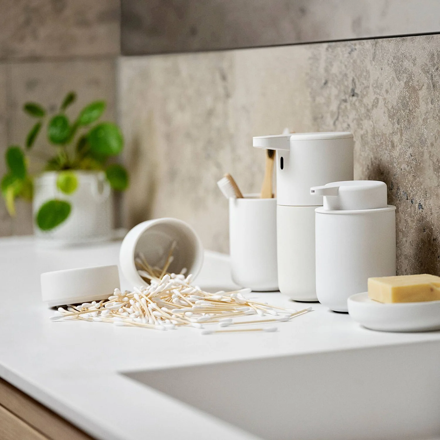 zone denmark | ume jar with lid | white - Image 2