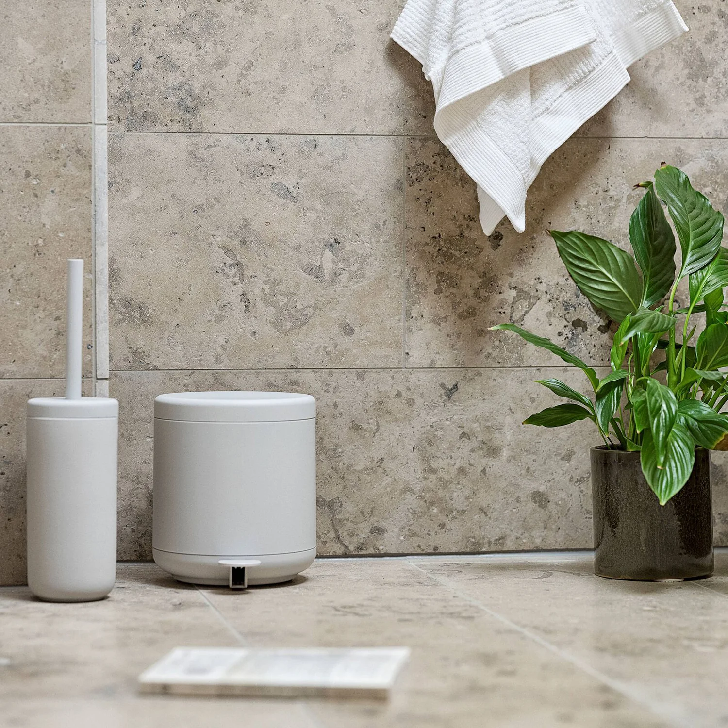 zone denmark | ume toilet brush | soft grey - Image 3